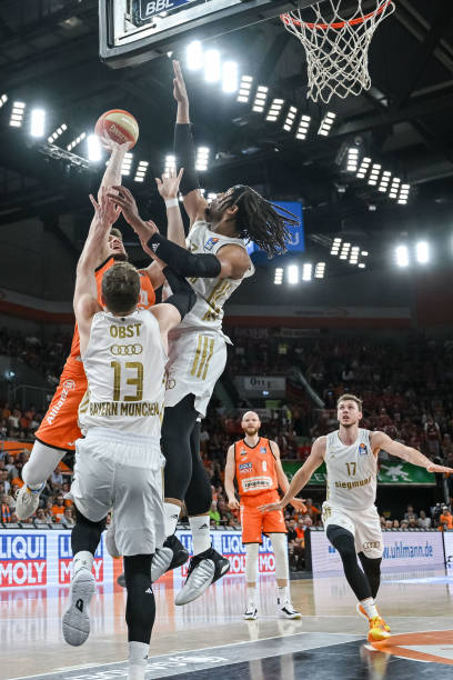 第九届亚冬 第九届亚冬