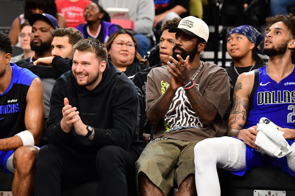 超大幕即将 超大幕即将