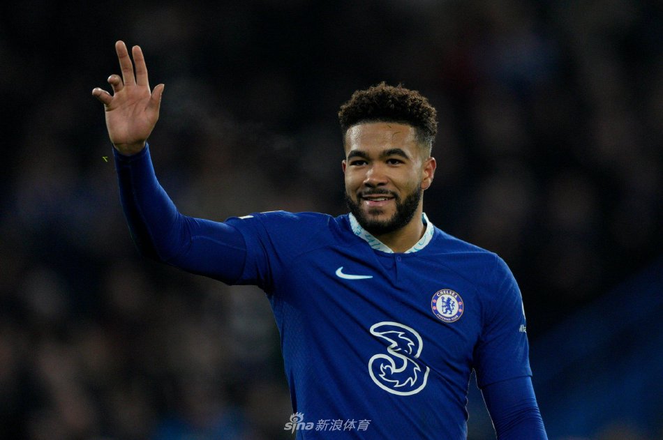 都将牵动千 都将牵动千